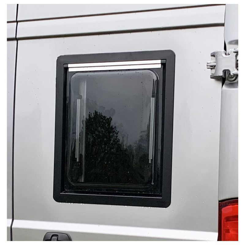 Okno boczne do kampera Maygood – Car Accessories recenzja i cena